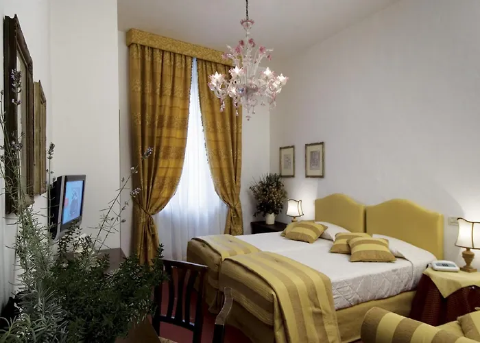 Otel Columbia 3*
